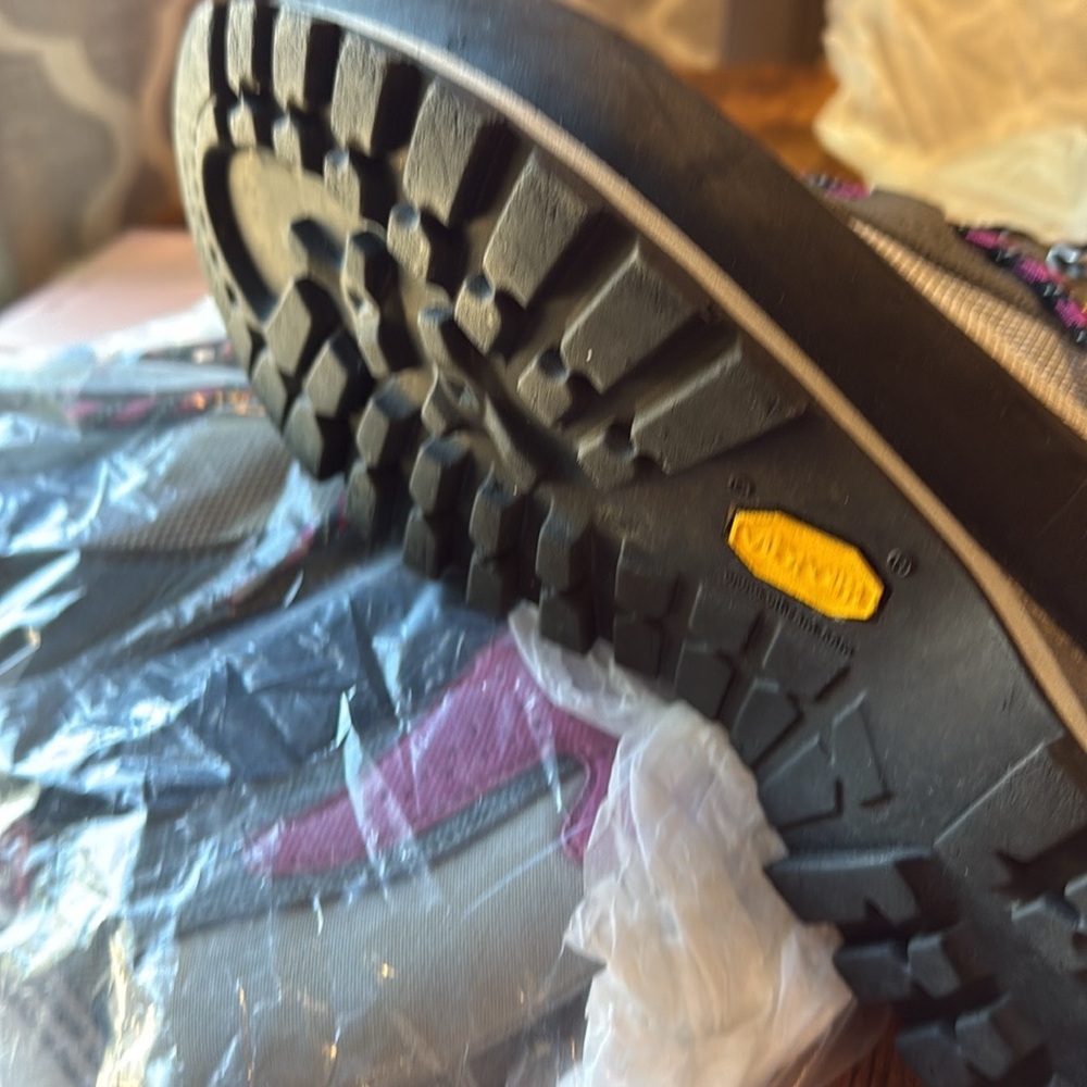 Womens Pink, Grey + Black Charmoz Pro Gore-Tex 9.5 Hiking Outdoor High Top Shoe - Picture 4 of 7